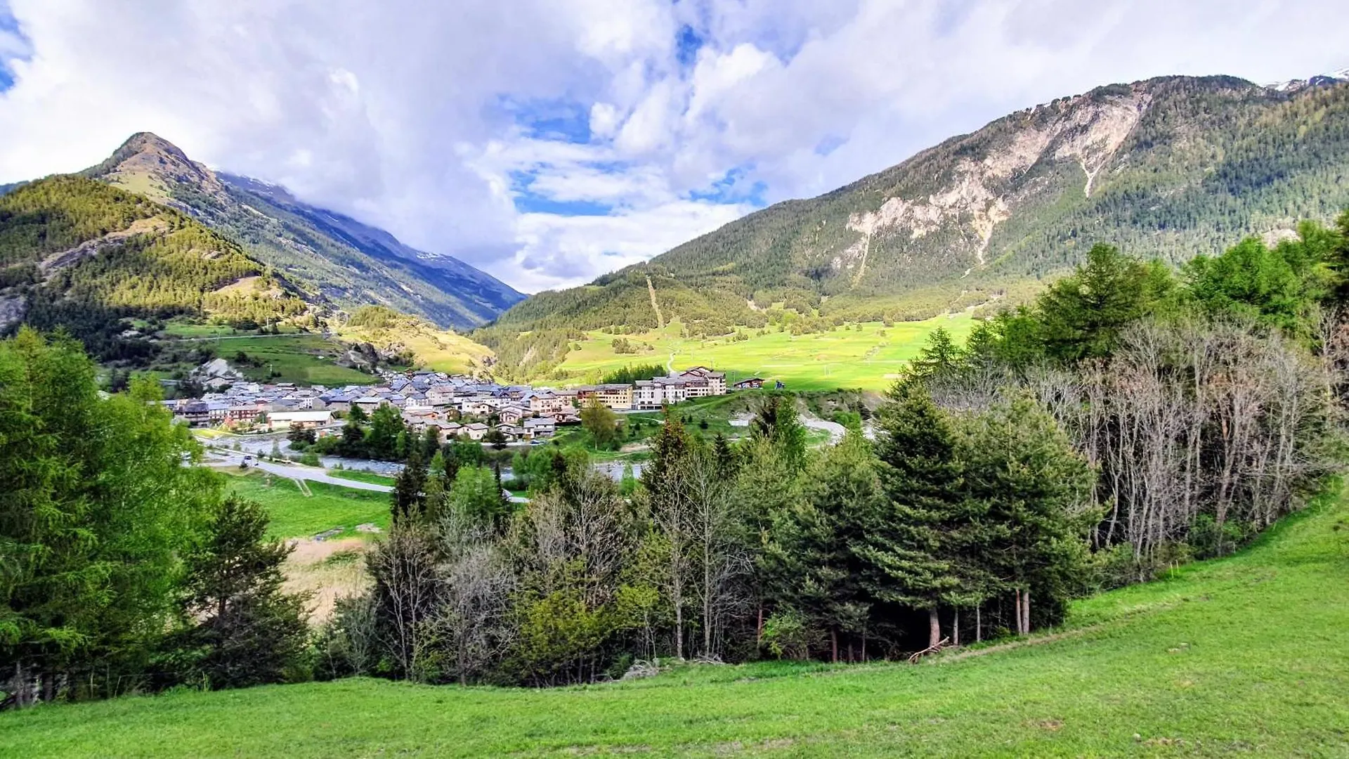 Apartment Aux Portes Du Parc National De La Vanoise Appartement Termignon Val Cenis Avec Wifi